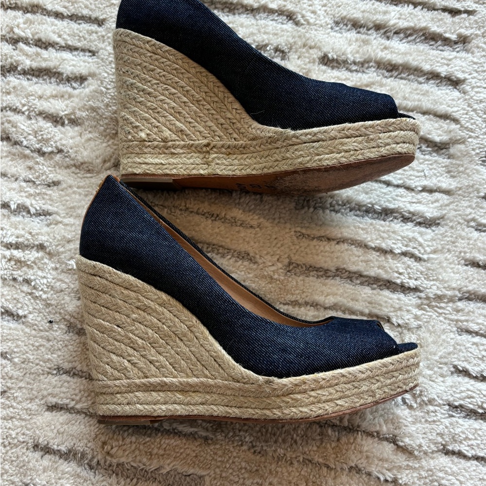 Coach Women's Dark Blue Denim Wedge Peep Toe Heels 7.5 - Picture 2 of 6